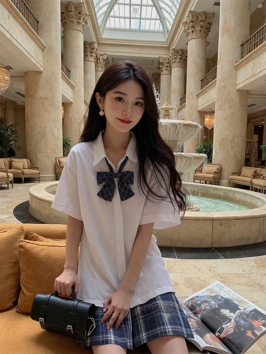 Summer Clothing Trends For Women - 半袖韓国風シャツ レディースブラウス エレガントな婦人服 2025年トレンド 冬色 タッセル