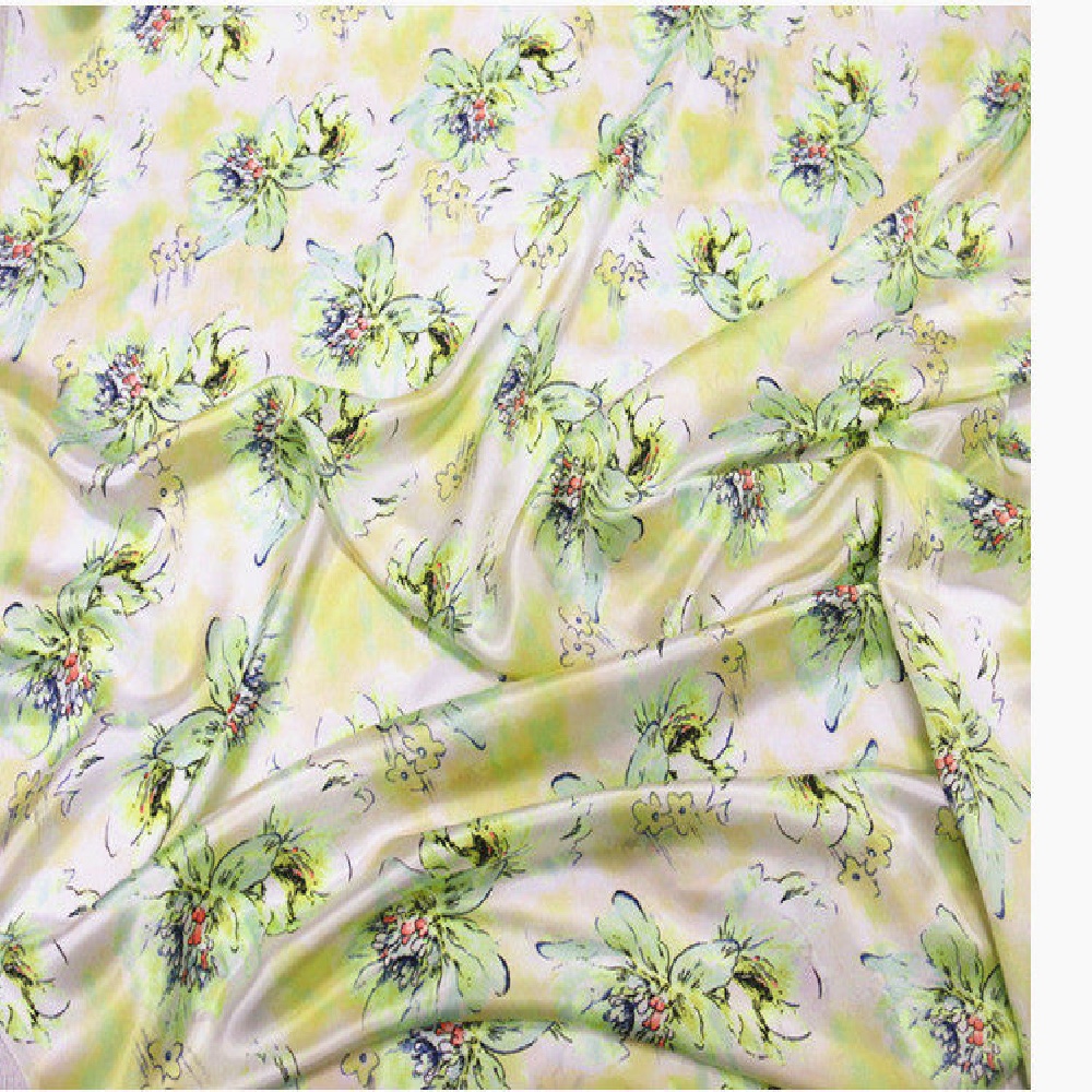 光沢のある春夏用モダンシルクサテン生地シャルムーズデュッチェ - Summer Green Clothing のレビューと価格